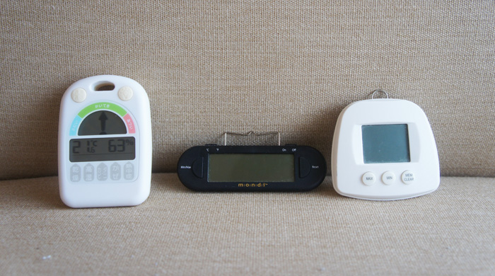 チンチラのティモのための歴代の温湿度計 SMARTEKと、mondiと、メリー